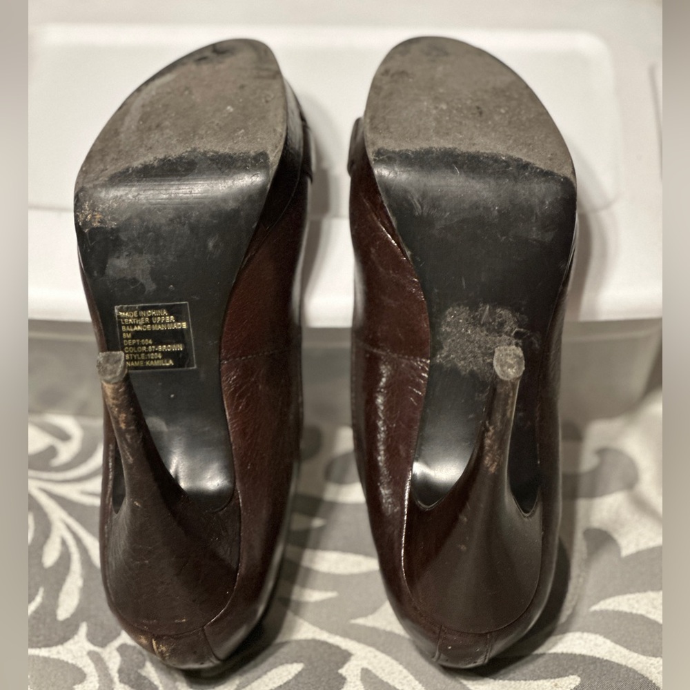 Bakers Brown Kamilla Pump in Women's Shoes 8M - Picture 11 of 11